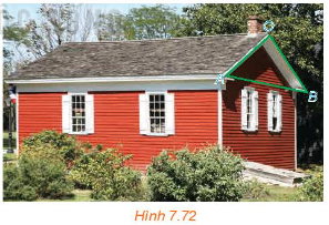 c) Điểm A ở độ cao (so với mặt đất) hơn điểm Blá 0.5 m. Tính (gần đúng) góc giữa mái nhà (chứa OB) so với mặt đất.