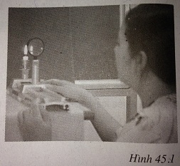  Ảnh của một vật tạo bởi thấu kính phân kì - sách giáo khoa (SGK) vật lí lớp 9 trang 122